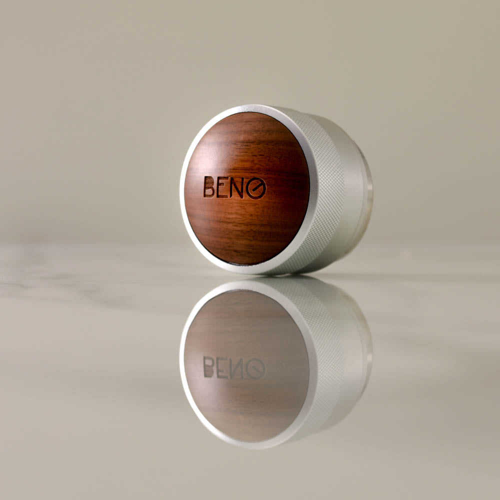 BENO Twister Distributor ที่เกลี่ยผงกาแฟขนาด 58 mm ใช้ปรับระดับหน้าผิวกาแฟให้เรียบก่อนแทมป์ ปรับระดับความลึกได้ง่ายสวย